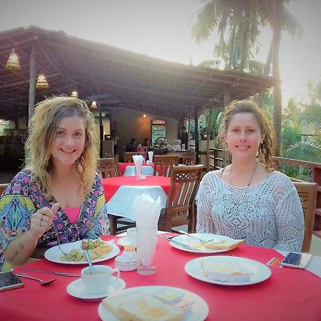 Kyaw Myanmar Hotel Gyeiktaw Bagian luar foto