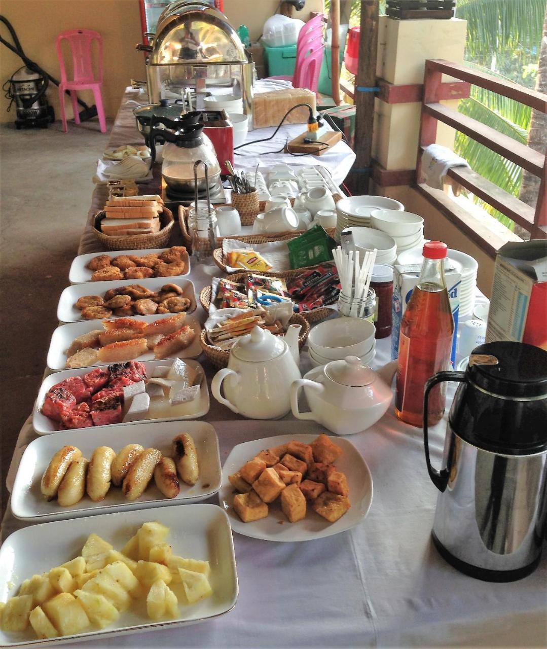 Kyaw Myanmar Hotel Gyeiktaw Bagian luar foto