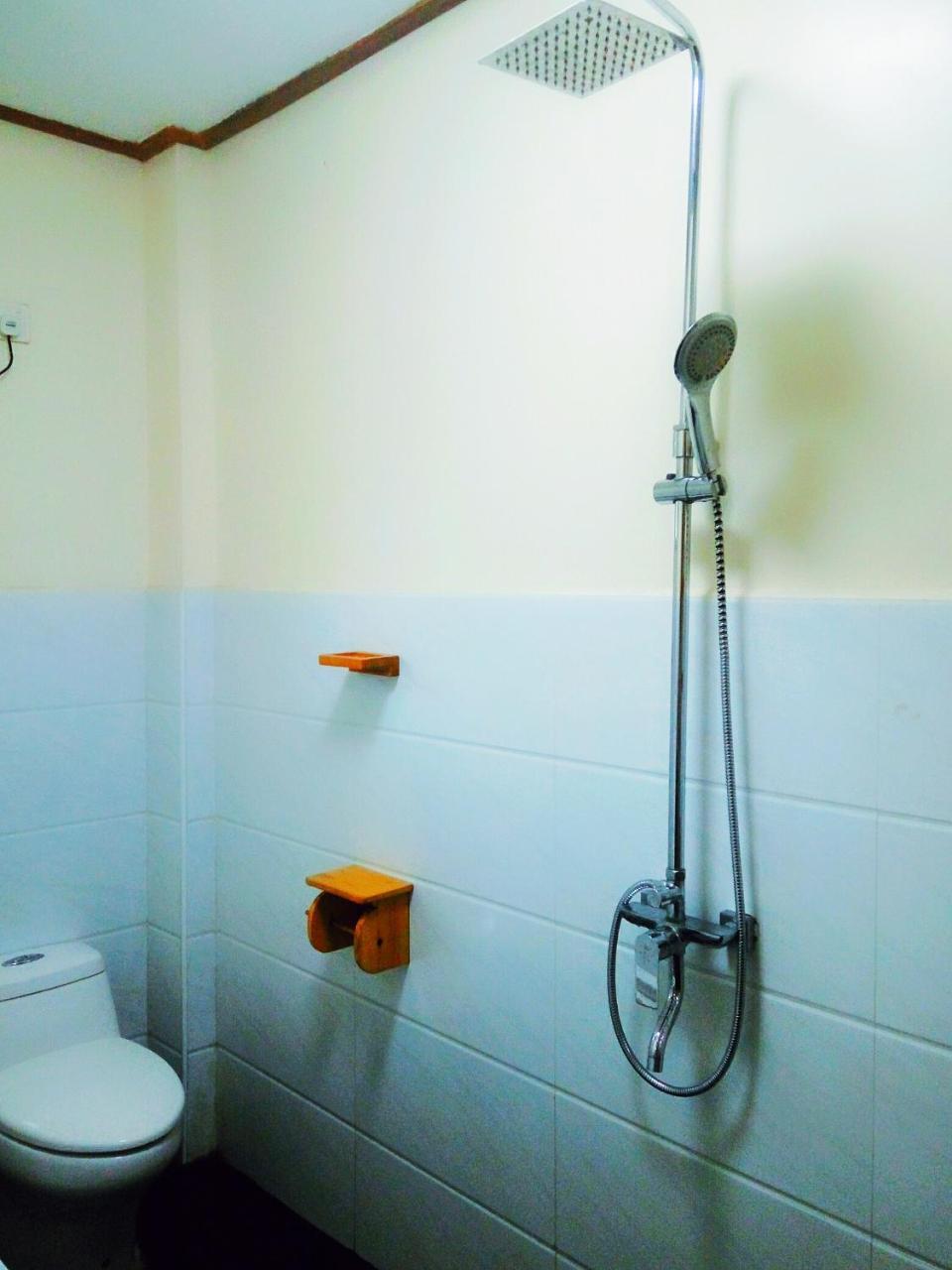 Kyaw Myanmar Hotel Gyeiktaw Bagian luar foto